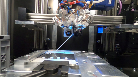 Impresión 3D satisfactoria de una "varilla diagonal" en gravedad cero [imagen: AIMIS-FYT]