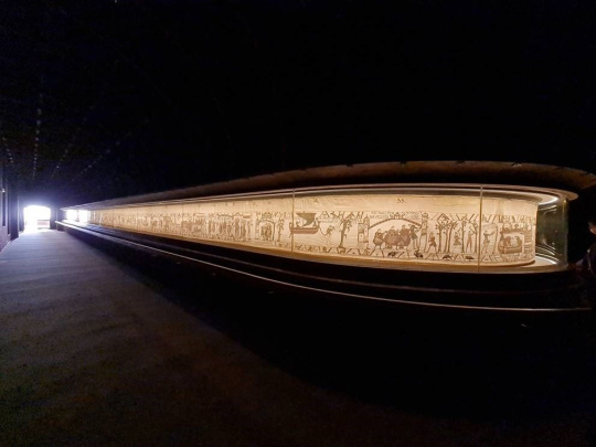 Vista de la exposición del Tapiz de Bayeux