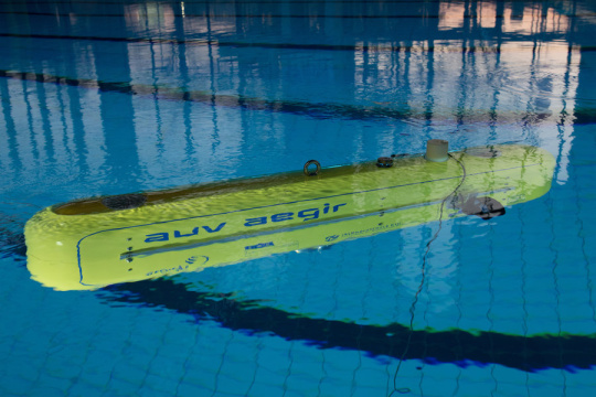 AUV (Autonomous Underwater Vehicle) AEGIR en pruebas