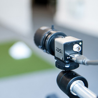 Análisis del swing con las cámaras uEye USB para mejorar el handicap