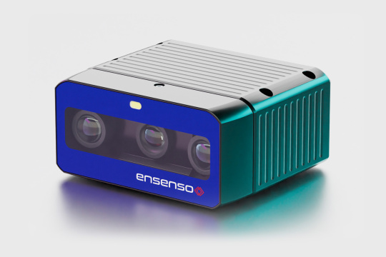 Cámara 3D IDS Ensenso B desde un ángulo frontal