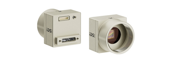 uEye XCP-E por detrás y por delante.
