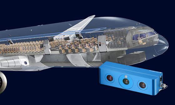 Parte delantera de un avión con vista al interior de la cabina y la cámara Ensenso 3D en primer plano.