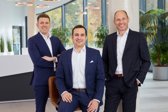 Foto de grupo de Alexander Lewinsky, Jan Hartmann y Jürgen Hartmann