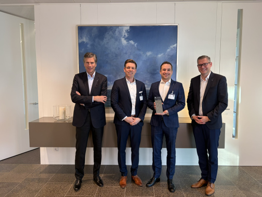Premio TRUMPF Supplier Award para IDS: Entrega a Jan Hartmann y Alexander Lewinsky