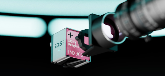 Cámara de monitorización IDS, etiqueta con la inscripción «Sony Pregius IMX900» y objetivo