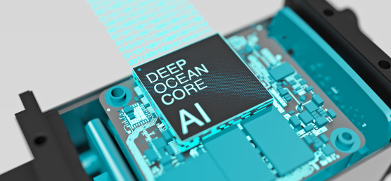 Un chip con DEEP OCEAN CORE AI escrito en él se destaca en la placa de circuito