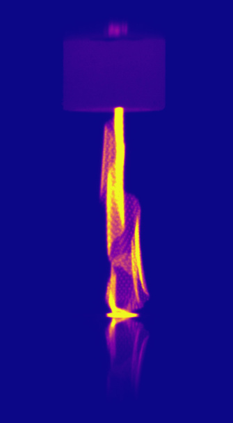Descarga luminosa de plasma con una trayectoria de descarga estructurada en forma de espiral